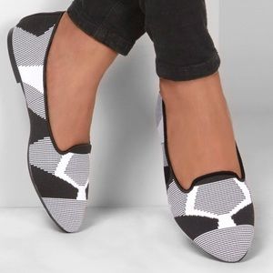 Sketchers Women’s Cleo Sherlock Flat